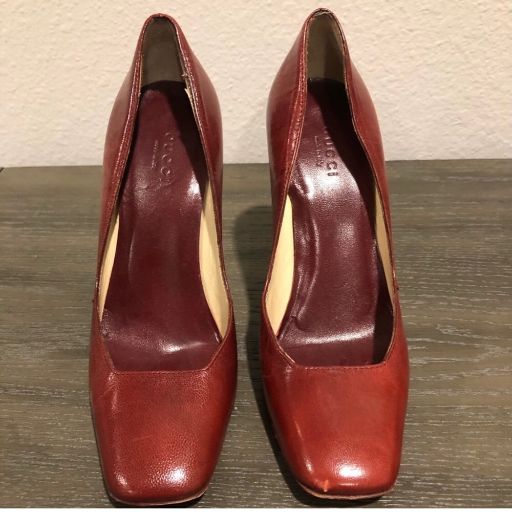 GUCCI Dark Red High Heels